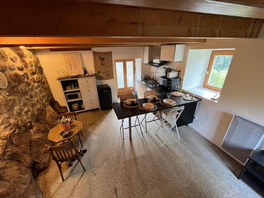 Petite Maison Ardechoise Casa vacanze Saint-Michel-de-Chabrillanoux